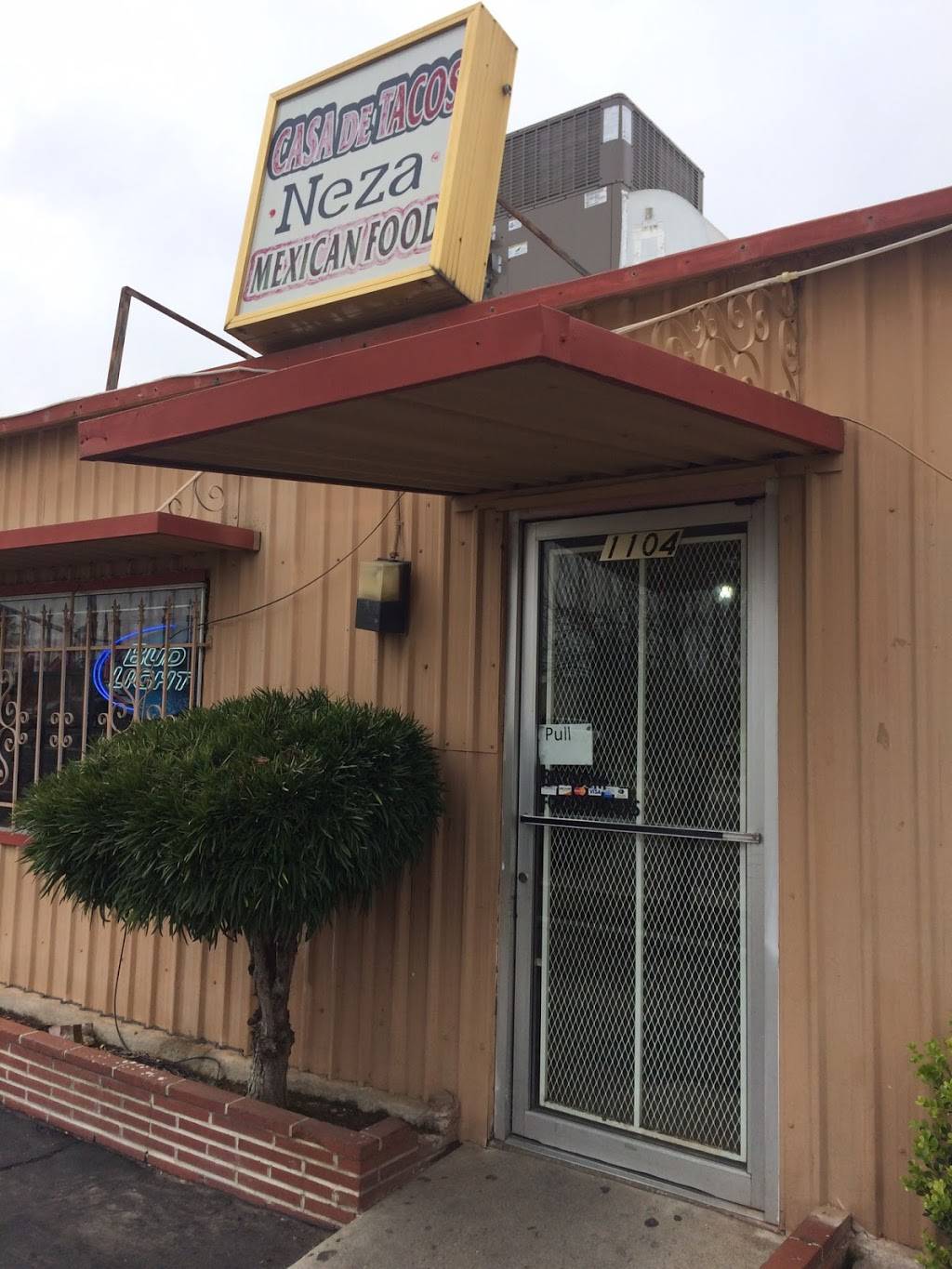 Casa De Tacos Neza | restaurant | 1104 N Lake St, Madera, CA 93638, USA | 5596746850 OR +1 559-674-6850