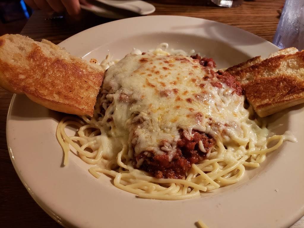 Abes Hideout & Saloon | restaurant | 200 Main St, Mechanicsburg, IL 62545, USA | 2173649386 OR +1 217-364-9386