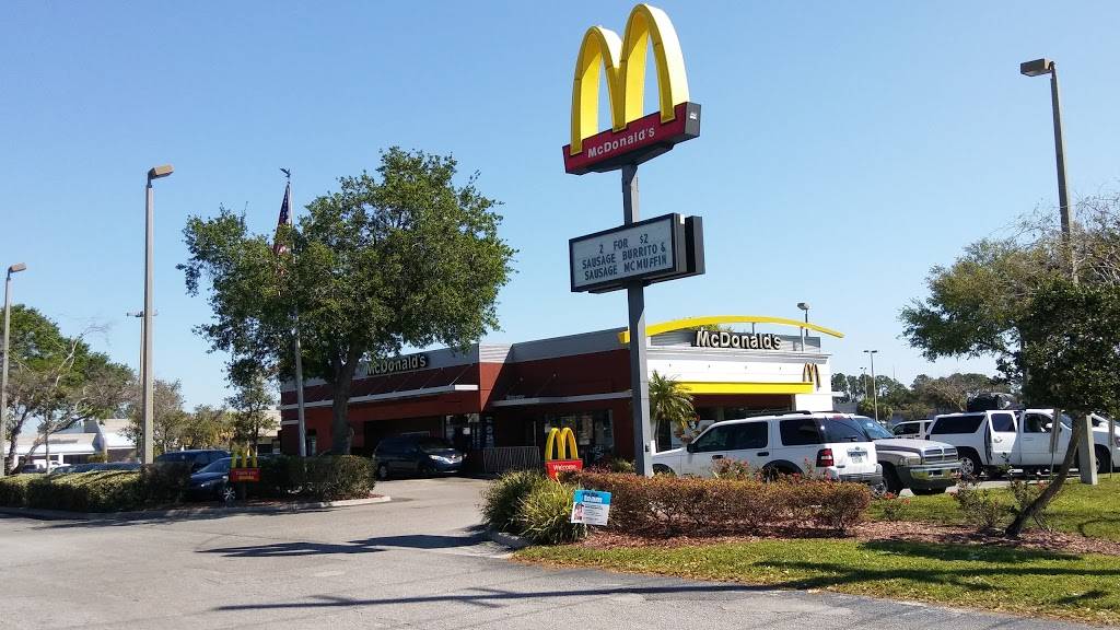 McDonalds | cafe | 3110 FL-674, Sun City Center, FL 33570, USA | 8136453776 OR +1 813-645-3776