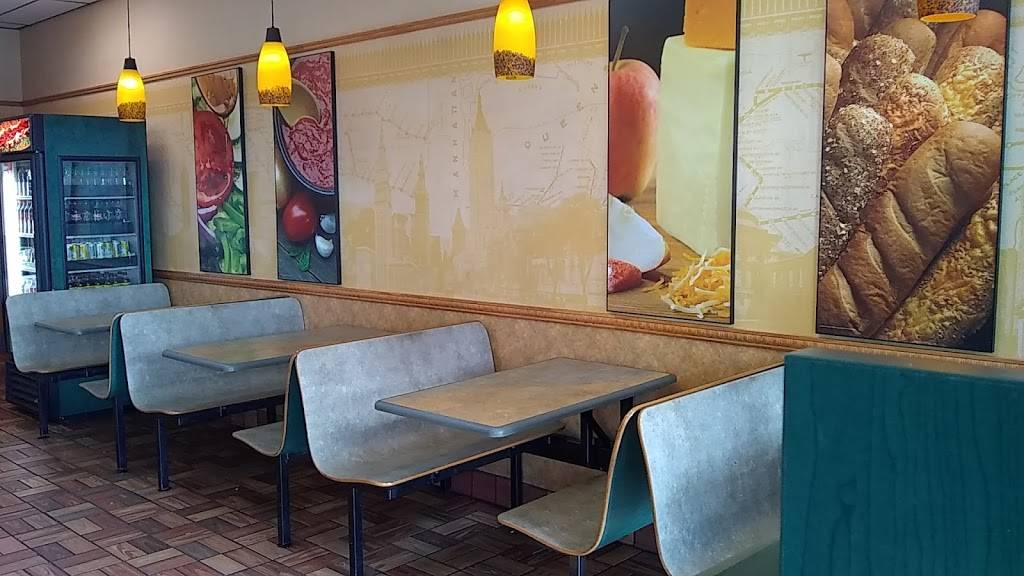 Subway | restaurant | 2310 Grass Valley Hwy, Auburn, CA 95603, USA | 5308231933 OR +1 530-823-1933