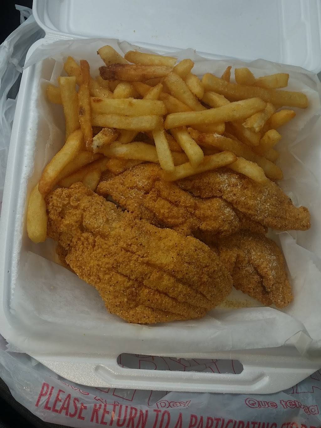 Da Catch Fish & Chicken | restaurant | 6256, 4410 Charles St, Rockford, IL 61108, USA | 7794232122 OR +1 779-423-2122