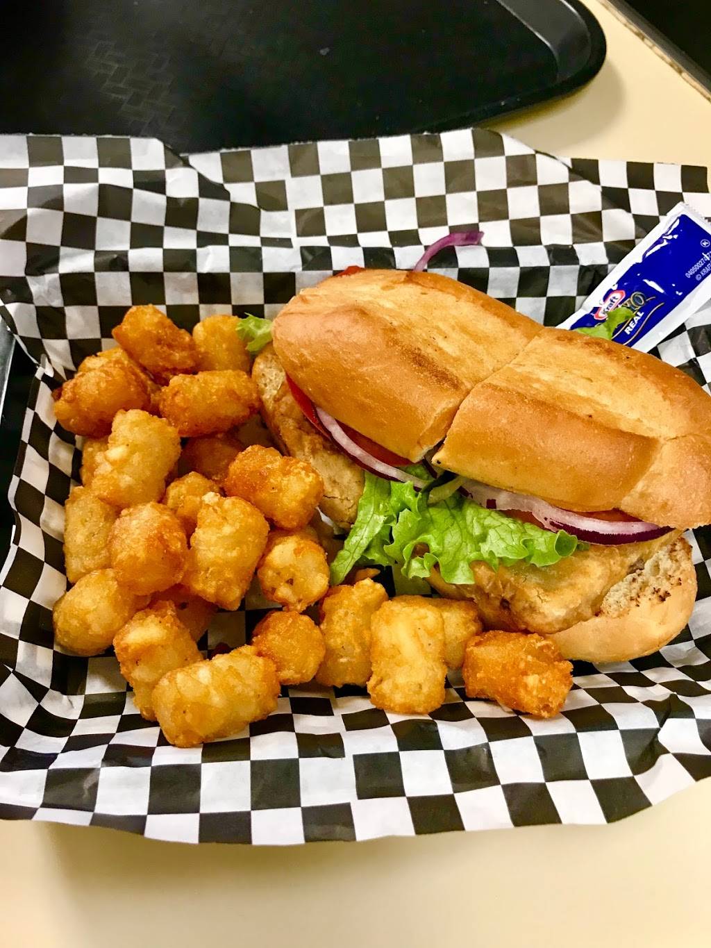 Cluck It Bucket | restaurant | 2505 Co Rd 430, Smiths Station, AL 36877, USA | 3347325825 OR +1 334-732-5825