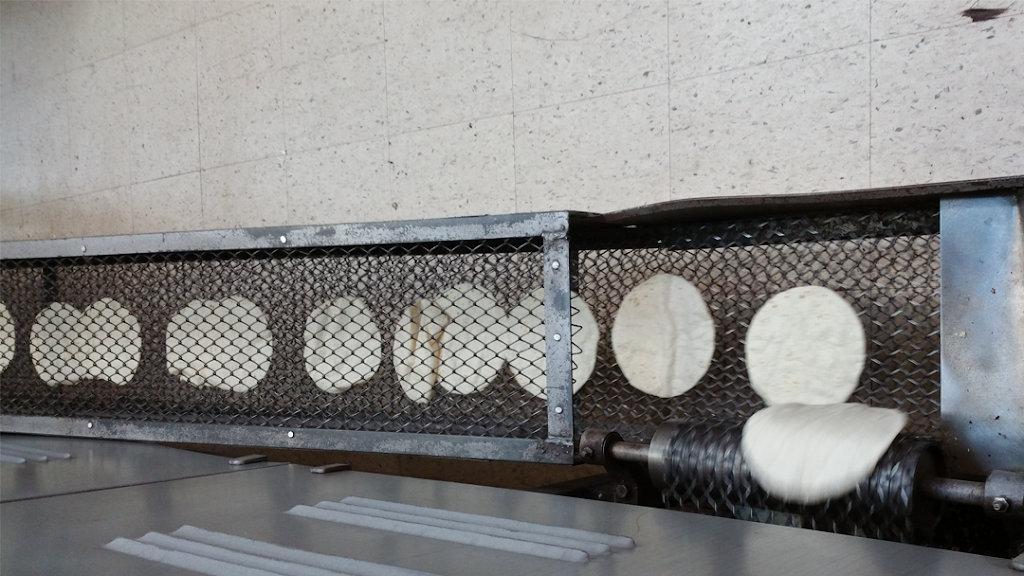 Tortilleria Tierra Caliente | restaurant | 1607 E McKinney St #800, Denton, TX 76209, USA | 9403201555 OR +1 940-320-1555