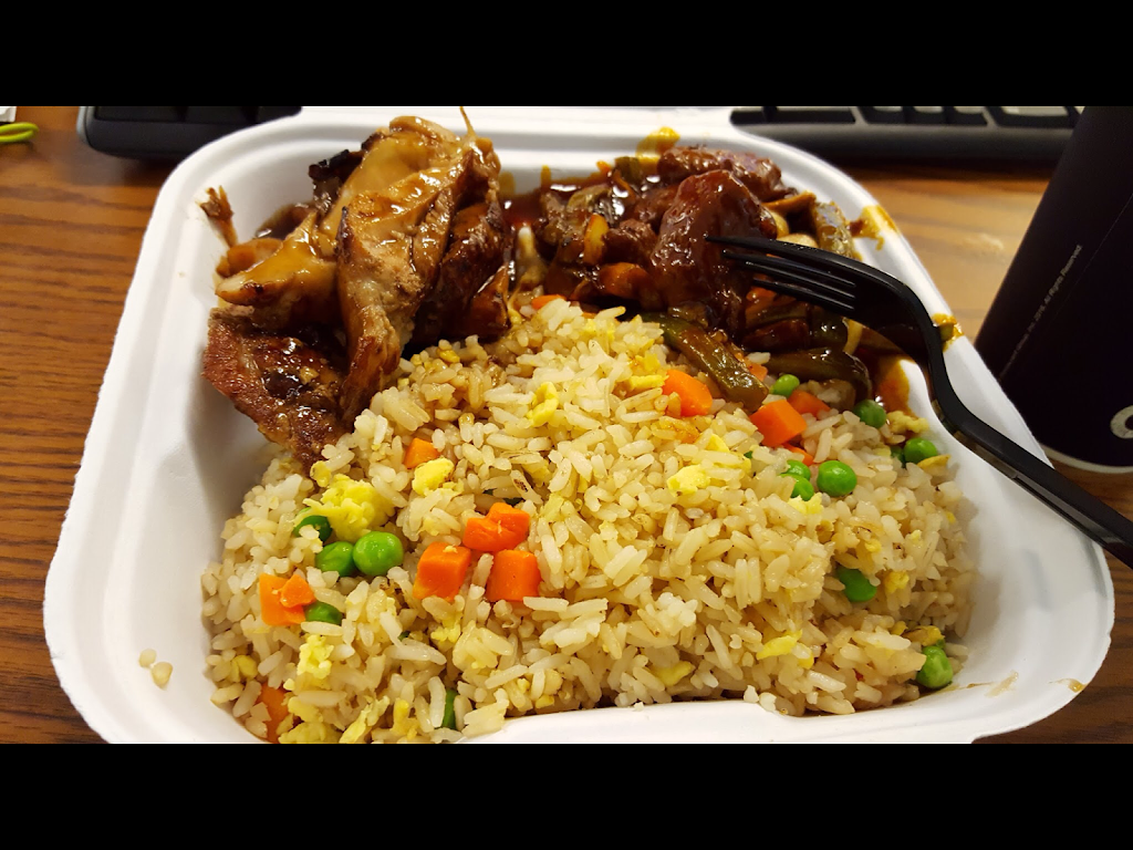 Panda Express | restaurant | 900 University Ave, Riverside, CA 92507, USA | 9518275754 OR +1 951-827-5754