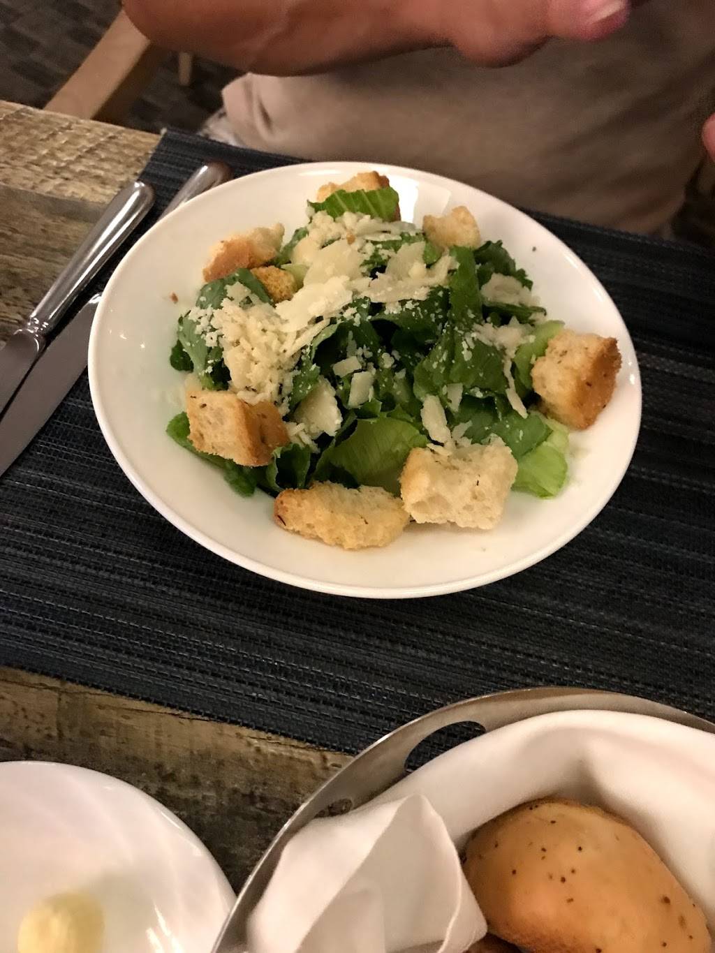 Neomis Grill | restaurant | 18001 Collins Ave, Sunny Isles Beach, FL 33160, USA | 3056925770 OR +1 305-692-5770