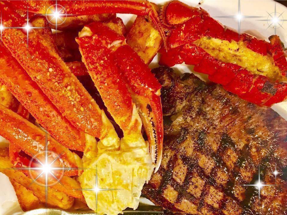 STEAK & SEAFOOD | restaurant | 1700 Rice St, St Paul, MN 55113, USA | 6514892900 OR +1 651-489-2900