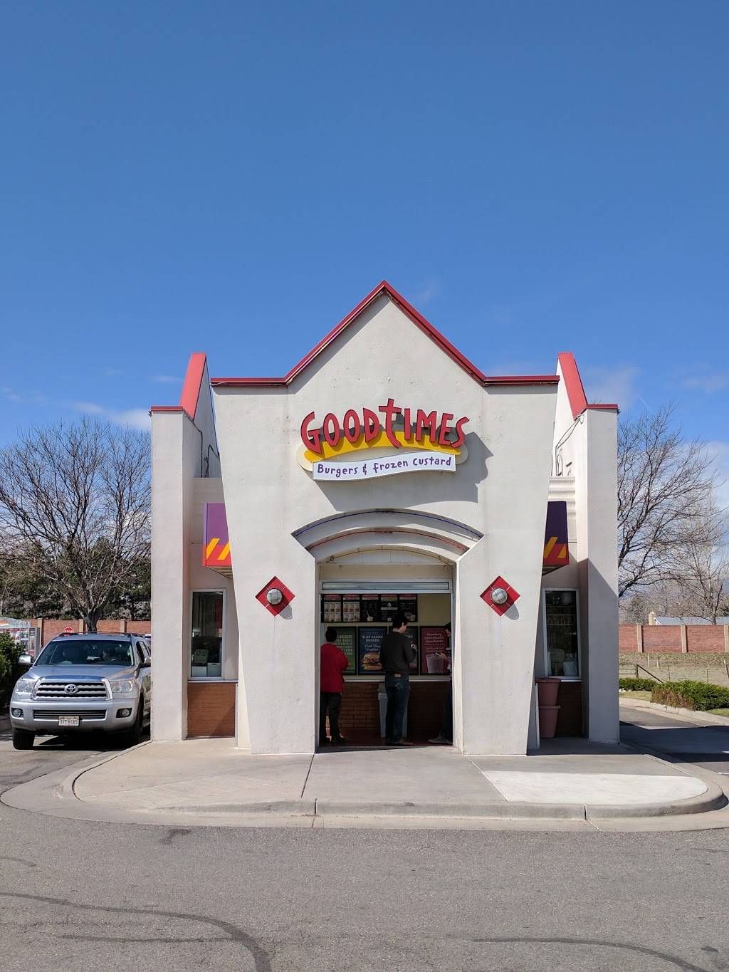 Good Times Burgers & Frozen Custard | restaurant | 3230 Youngfield Svc Rd, Golden, CO 80401, USA | 3032739292 OR +1 303-273-9292