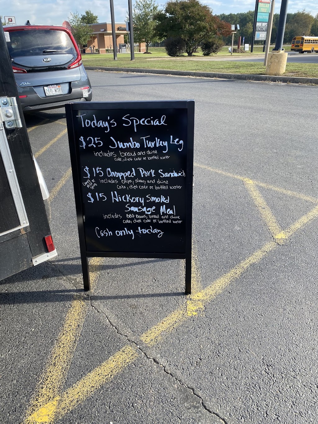 SNS BBQ LLC | restaurant | 208 S Rockwood Dr, Cabot, AR 72023, USA | 8322537839 OR +1 832-253-7839