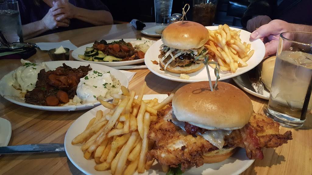 Black Oak Grill | restaurant | 220 S 31st Ave #3107, Omaha, NE 68131, USA | 4023410622 OR +1 402-341-0622