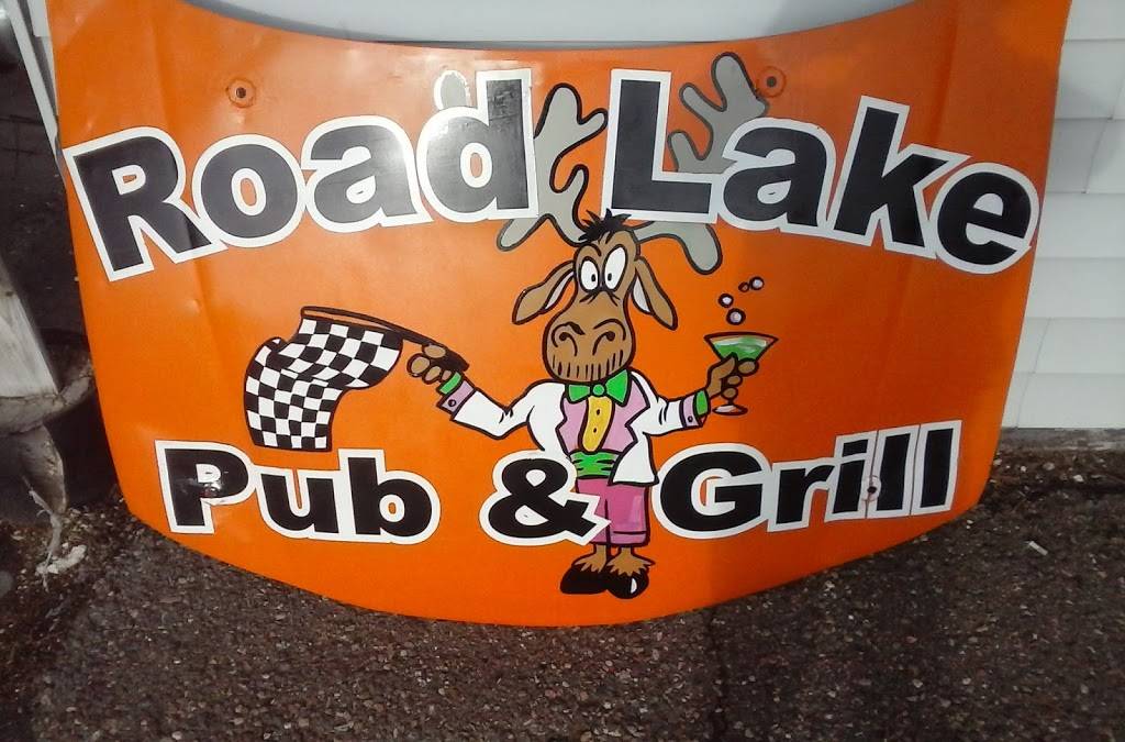 Road Lake Pub & Grill | restaurant | N8796 County Rd S, Tomahawk, WI 54487, USA | 7154537272 OR +1 715-453-7272