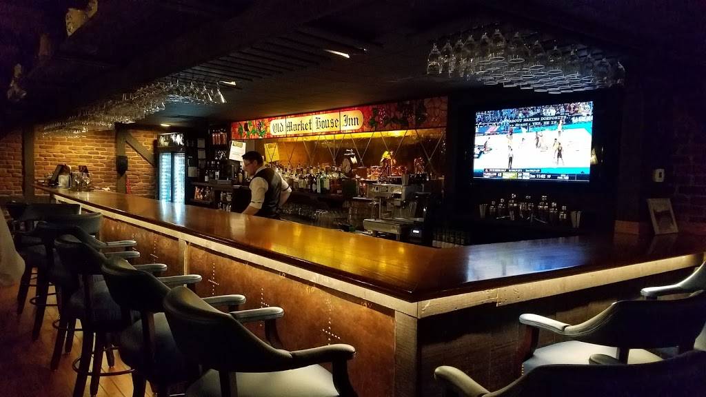 Old Market House Inn | restaurant | 424 Market St, Zanesville, OH 43701, USA | 7404542555 OR +1 740-454-2555