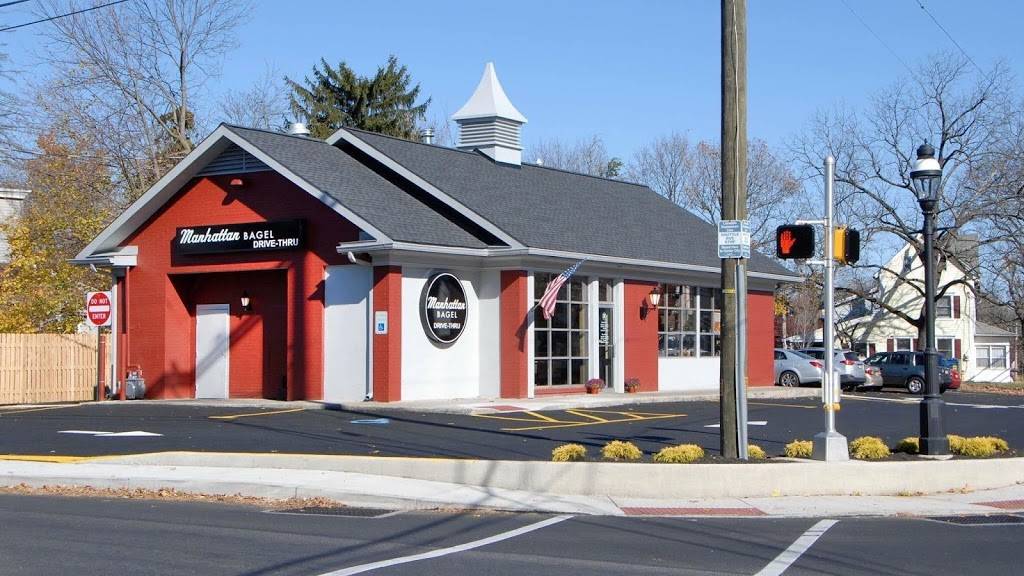Manhattan Bagel | cafe | 5 E Butler Ave, Chalfont, PA 18914, USA | 2159978100 OR +1 215-997-8100
