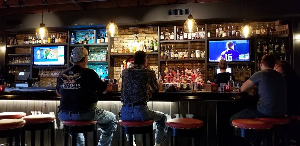 Barrel Room | restaurant | 2214 Bay St, Fort Myers, FL 33901, USA | 2393332225 OR +1 239-333-2225