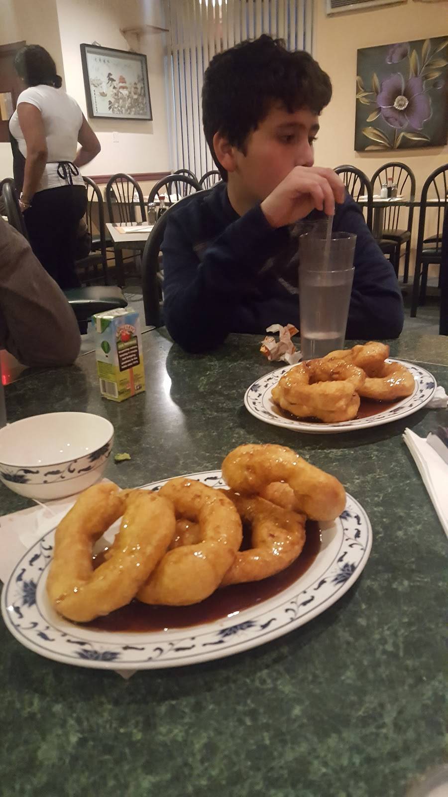 Kampo Restaurant | restaurant | D, 2322, 5884 Leesburg Pike, Falls Church, VA 22041, USA | 7035784017 OR +1 703-578-4017