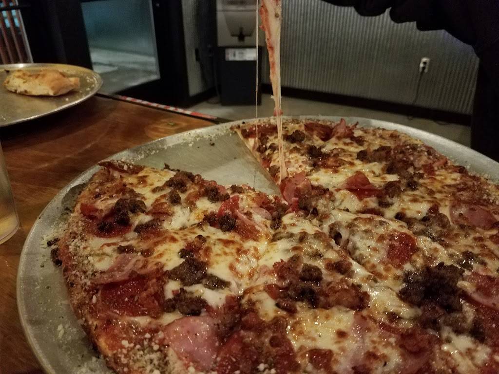 Jaspares Pizza & Italian Foods | restaurant | 5190 Gull Rd, Kalamazoo, MI 49048, USA | 2693822900 OR +1 269-382-2900