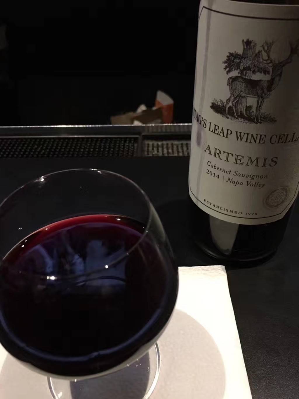 Black Out Lounge | restaurant | 133-16 39th Ave, Flushing, NY 11354, USA | 6462339176 OR +1 646-233-9176