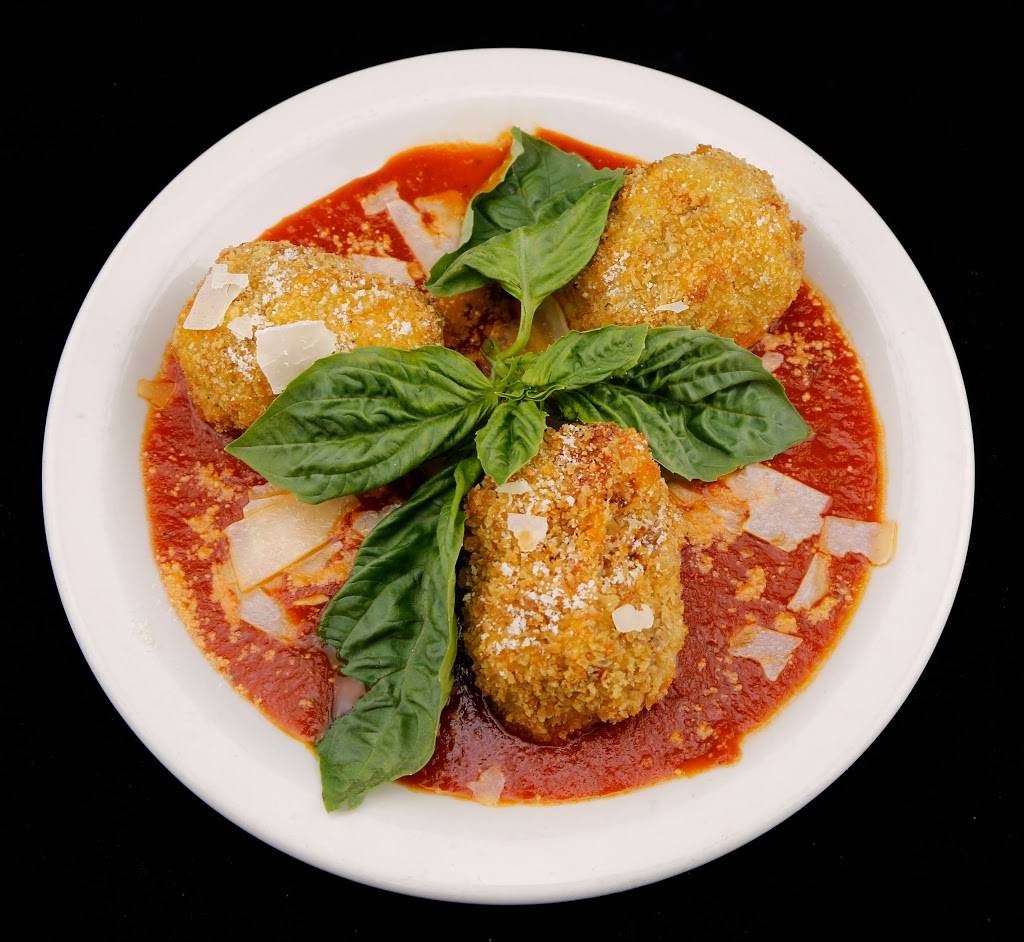 Italianos Englewood | restaurant | 1823 Englewood Rd, Englewood, FL 34223, USA | 9412085200 OR +1 941-208-5200
