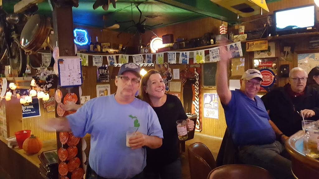 Sanford Lake Bar & Grill | restaurant | 3770 N Bailey Rd, Sanford, MI 48657, USA | 9896875620 OR +1 989-687-5620