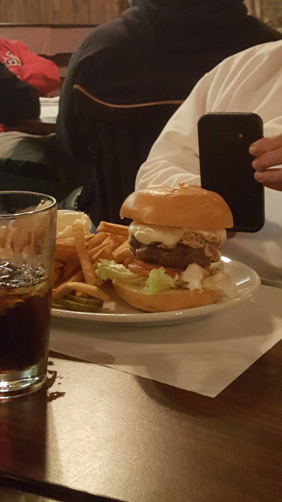 Old Village Inn Restaurant | restaurant | PA-23 &, Mill Rd, Morgantown, PA 19543, USA | 6102865050 OR +1 610-286-5050