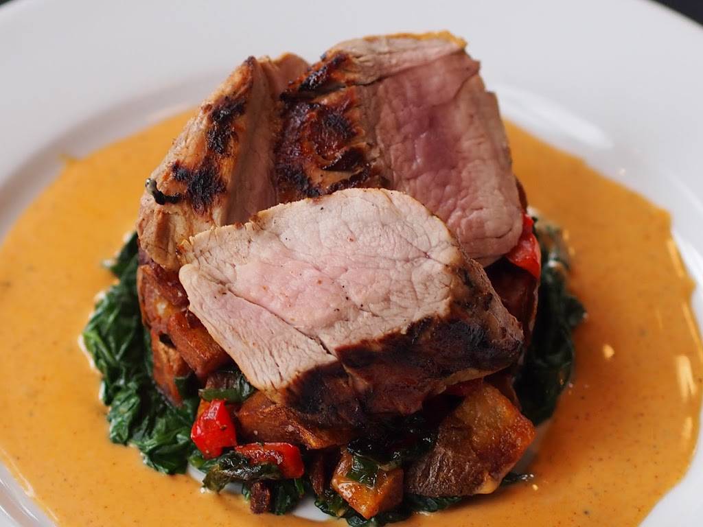 MadLife Stage & Studios | restaurant | 8722 Main St, Woodstock, GA 30188, USA | 6783842363 OR +1 678-384-2363