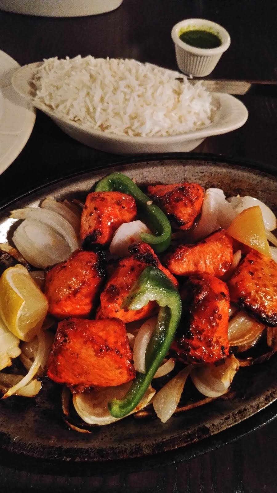 Kabab & Curry | restaurant | 8445 Main St, Williamsville, NY 14221, USA | 7165653822 OR +1 716-565-3822