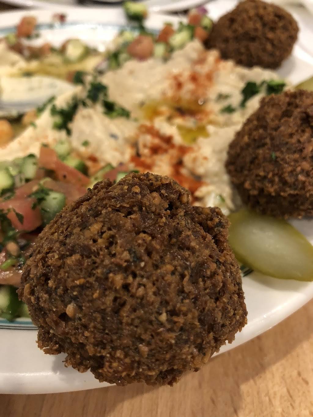 Karam Grill | restaurant | 4849 N Kedzie Ave, Chicago, IL 60625, USA | 7739426300 OR +1 773-942-6300