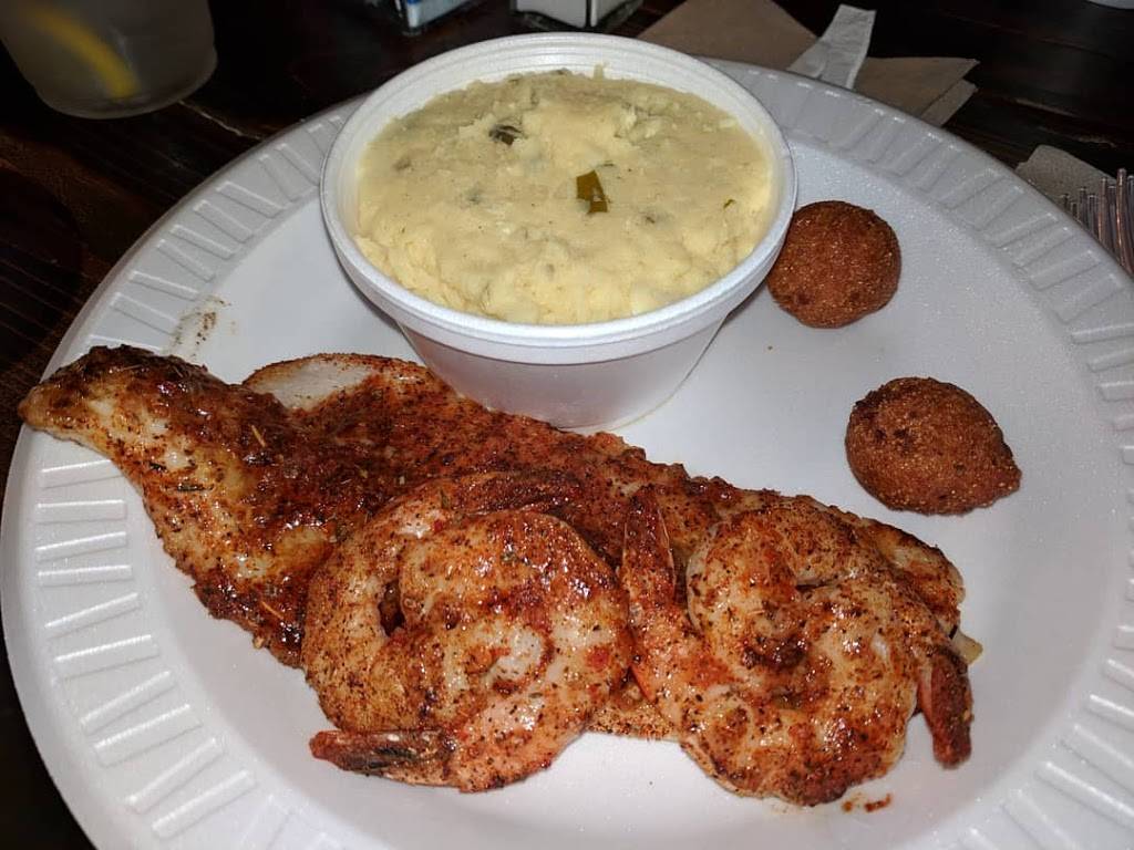 Doe Bellys | restaurant | 300 W Broad St, Forney, TX 75126, USA | 9725522119 OR +1 972-552-2119