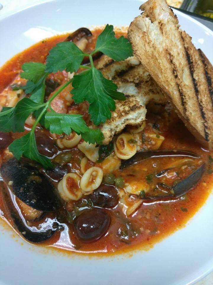 Casa Nostra | restaurant | 835 Vanderbilt Beach Rd, Naples, FL 34108, USA | 2395968010 OR +1 239-596-8010