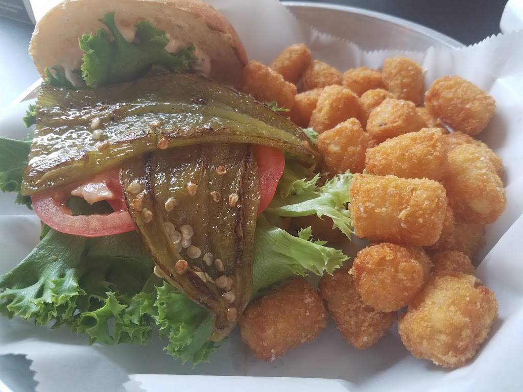 Heckle Alehouse & Eatery | restaurant | 705 Gold Lake Dr #390, Folsom, CA 95630, USA | 9167908883 OR +1 916-790-8883