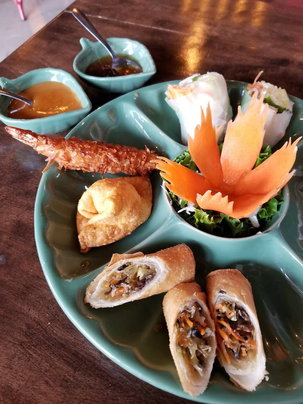 Thailander Restaurant | restaurant | 1275 NW 185th Ave, Hillsboro, OR 97006, USA | 5039415652 OR +1 503-941-5652