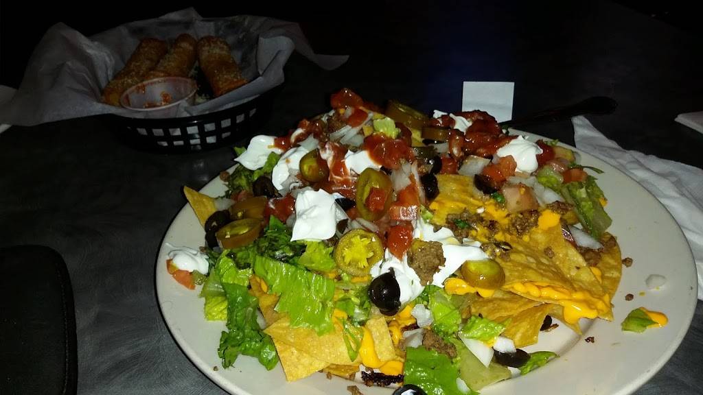 Lakeside Pub & Grill | restaurant | 4671 South S Lake Dr, Cudahy, WI 53110, USA | 4142128090 OR +1 414-212-8090