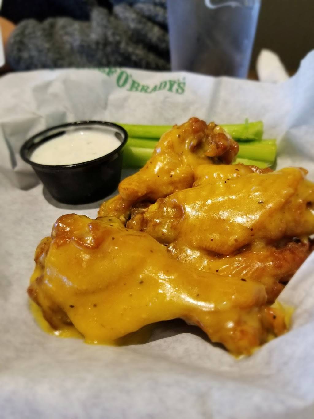 Beef O Bradys | restaurant | 2400 Dairy Rd, West Melbourne, FL 32904, USA | 3213725155 OR +1 321-372-5155