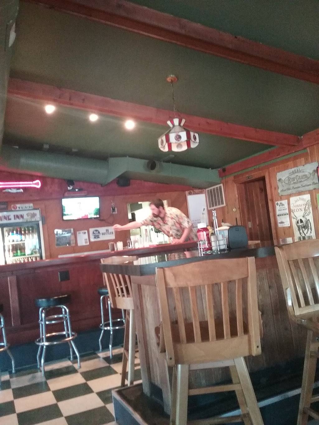 Herings Towne Inn | restaurant | 124 W Rockwell St, Jefferson, WI 53549, USA | 9206742547 OR +1 920-674-2547