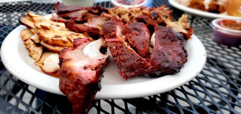 Johnson’s Hickory Creek Diner | restaurant | 12737 Hickory Creek Rd, Lowell, AR 72745, USA | 4797566900 OR +1 479-756-6900