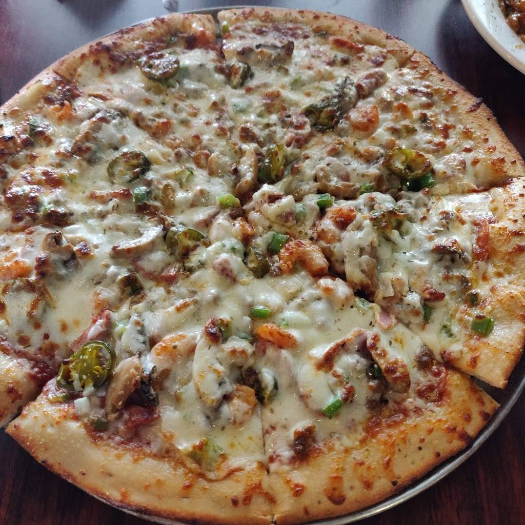 Main Street pub&grill | restaurant | 205 W Main St, Ville Platte, LA 70586, USA | 3373631001 OR +1 337-363-1001