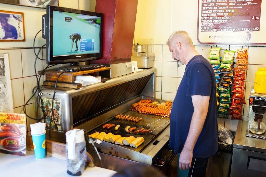 Top Dog | meal takeaway | 2534 Durant Ave, Berkeley, CA 94704, USA | 5108437250 OR +1 510-843-7250