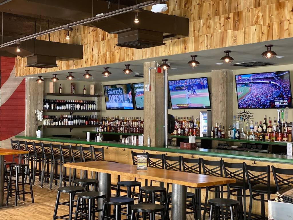 The Pinemoor | restaurant | 1101 N Highland St, Arlington, VA 22201, USA | 5719702592 OR +1 571-970-2592