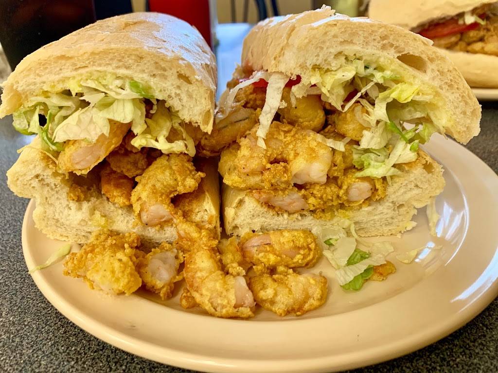 P & G Restaurant | restaurant | 345 Baronne St, New Orleans, LA 70112, USA | 5045259678 OR +1 504-525-9678