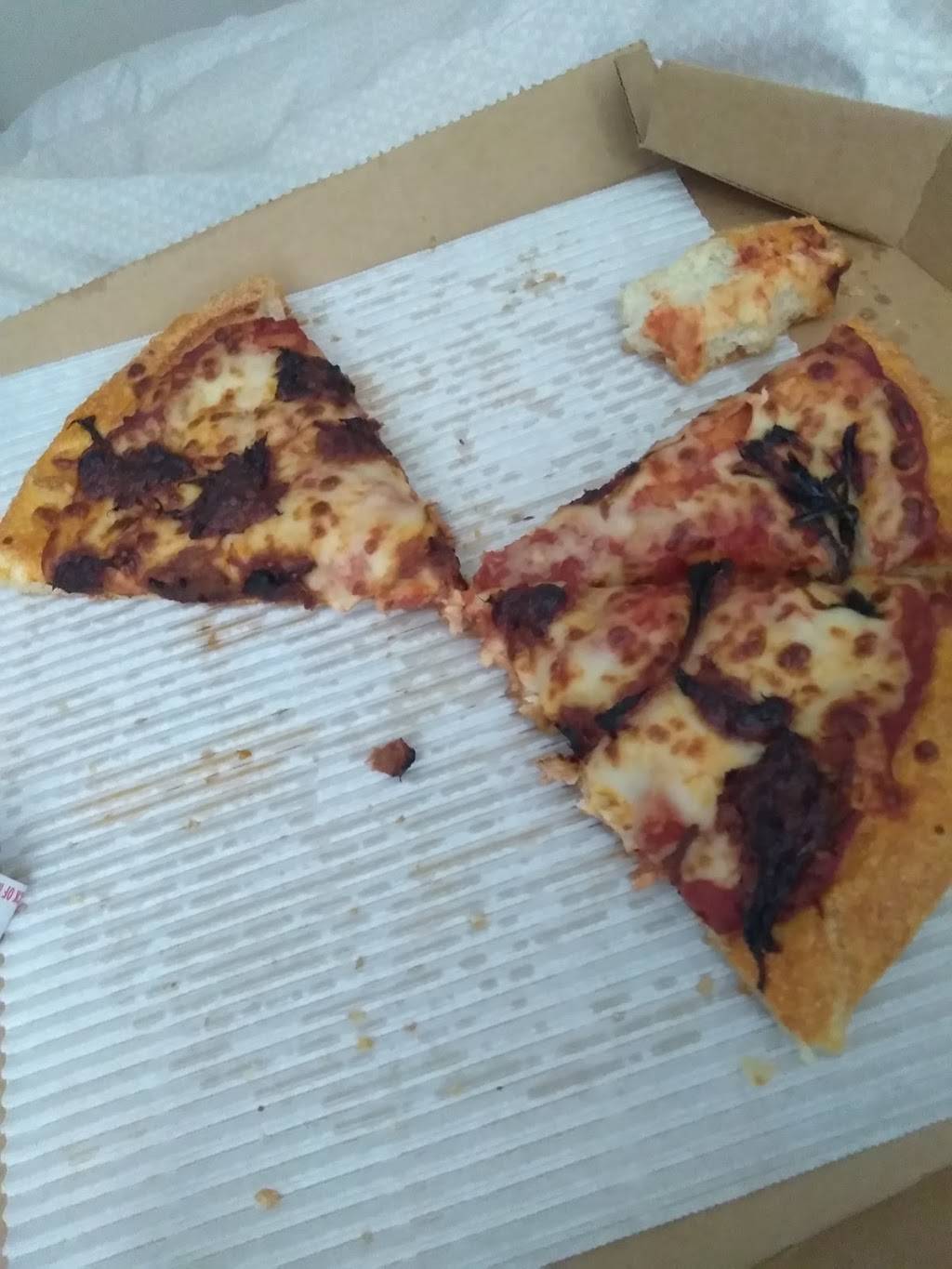 Pizza Hut | meal takeaway | 2885 N Military Trl Ste A, West Palm Beach, FL 33409, USA | 5616894109 OR +1 561-689-4109