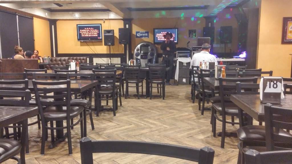 Club Chamizal | restaurant | 12455 Haster St, Garden Grove, CA 92840, USA | 7149712311 OR +1 714-971-2311