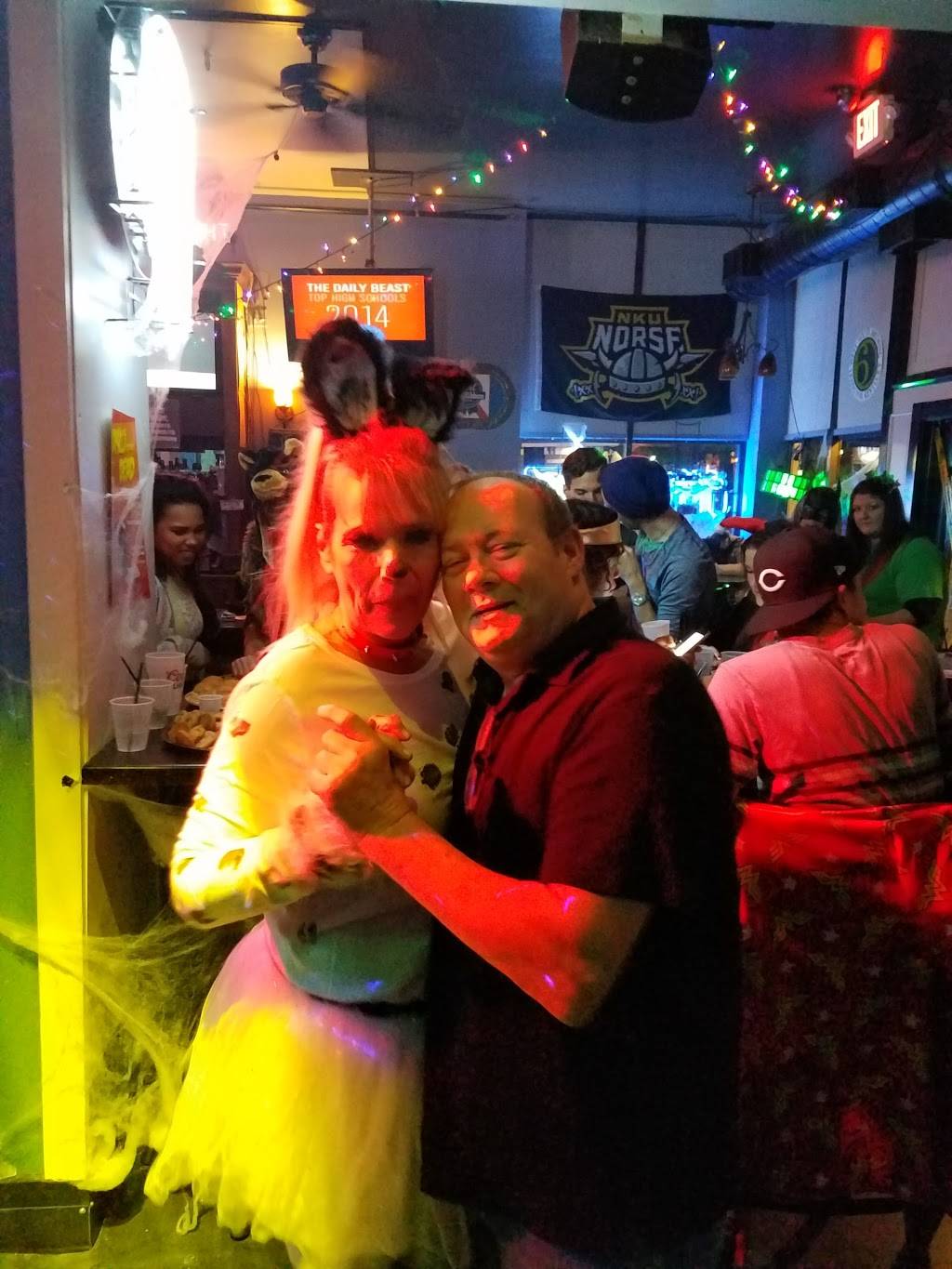 Zazou Grill & Pub | restaurant | 502 W 6th St, Covington, KY 41011, USA | 8592619111 OR +1 859-261-9111