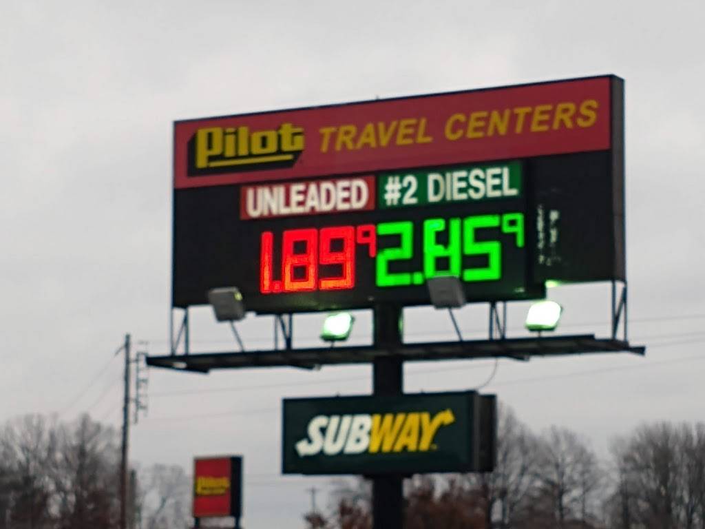 Pilot Travel Center | restaurant | 2929 Scottsville Rd, Franklin, KY 42134, USA | 2705864149 OR +1 270-586-4149