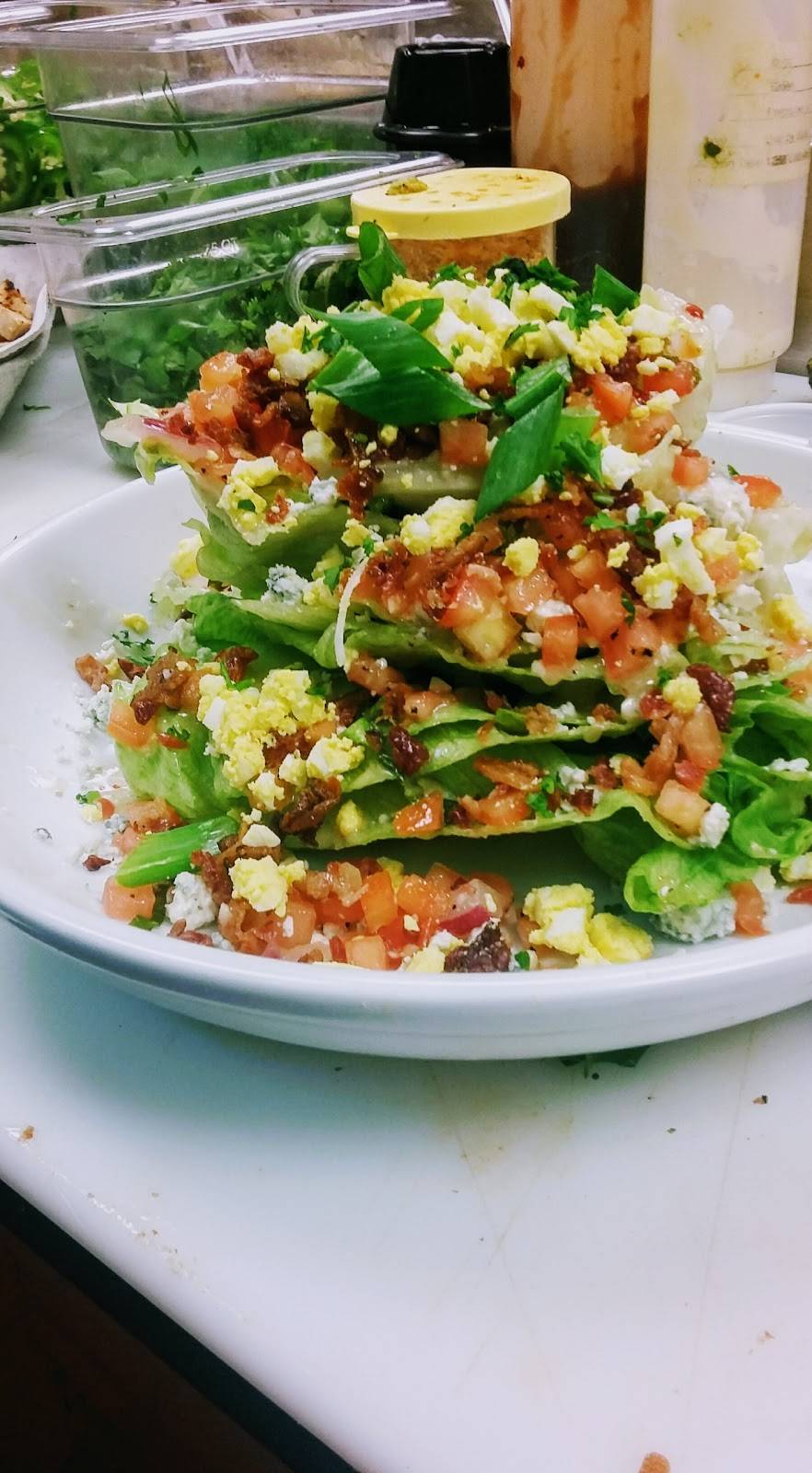 Bar Louie | night club | 675 U.S. Highway 1S Ste. 8, Iselin, NJ 08830, USA | 8482140010 OR +1 848-214-0010