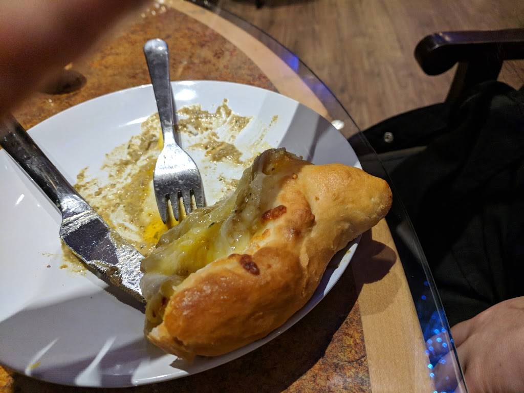 Chicago Diplomat Cafe | restaurant | 3134 N Lincoln Ave, Chicago, IL 60657, USA | 7732622722 OR +1 773-262-2722