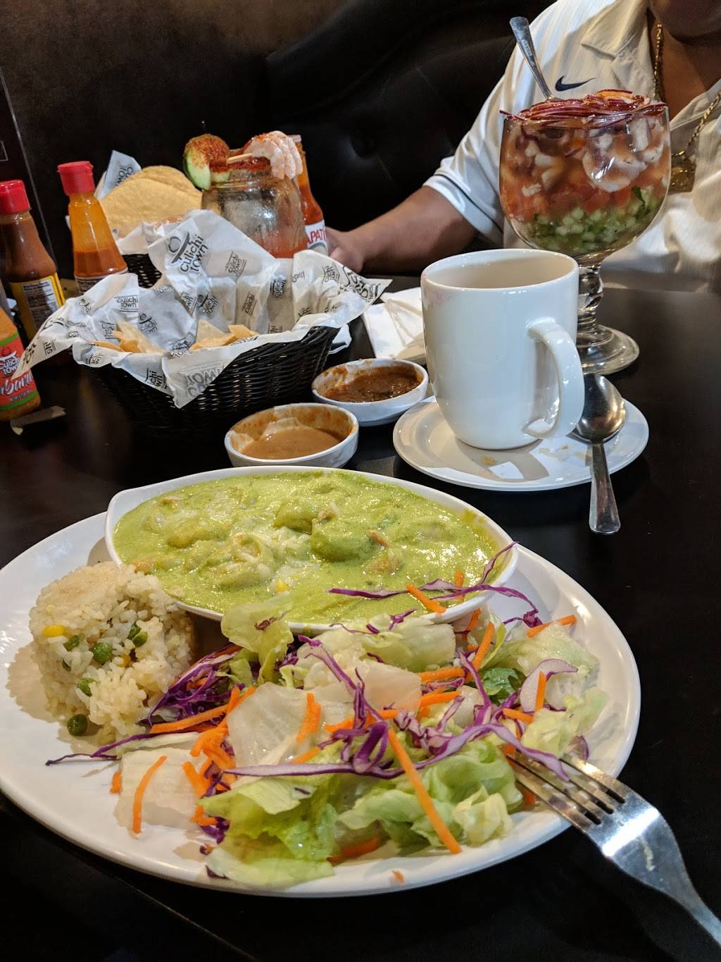 Culichi Town | restaurant | 2243 Arden Way, Sacramento, CA 95825, USA | 9165612315 OR +1 916-561-2315