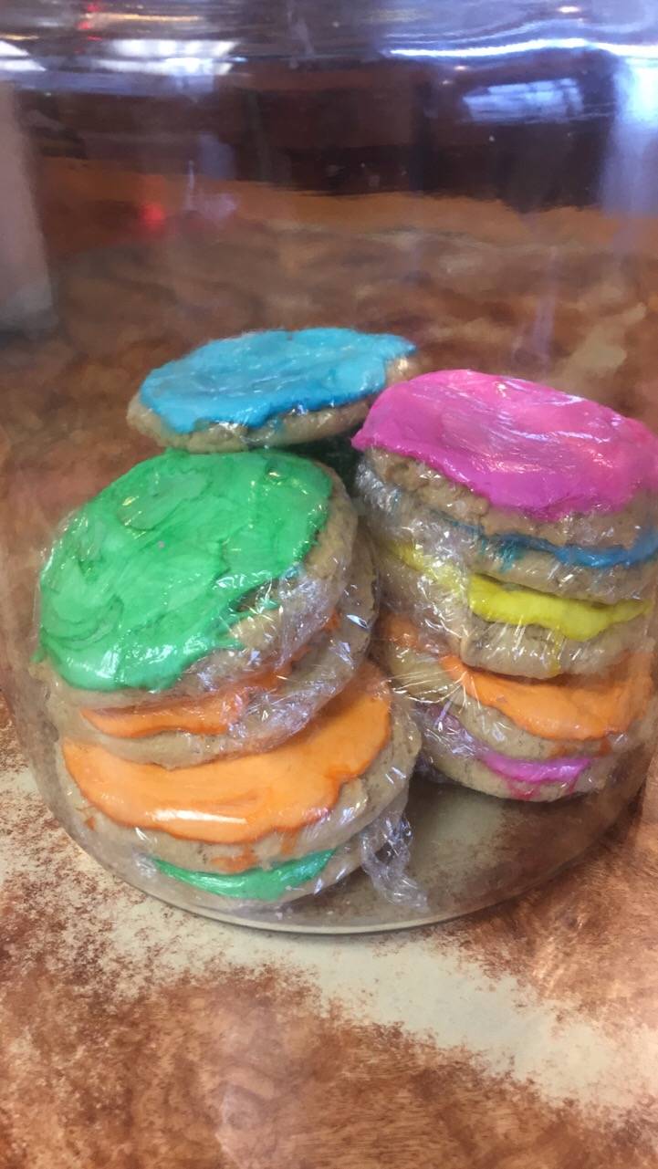 Barnrds Roast Beef Restaurant | restaurant | 2037 N Woodlawn Blvd #1812, Wichita, KS 67208, USA | 3166862431 OR +1 316-686-2431