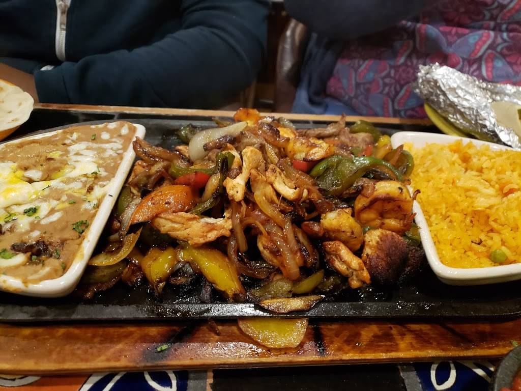 Mezcal Mexican Restaurant & Bar | restaurant | 9958 Reisterstown Rd, Owings Mills, MD 21117, USA | 4102057150 OR +1 410-205-7150