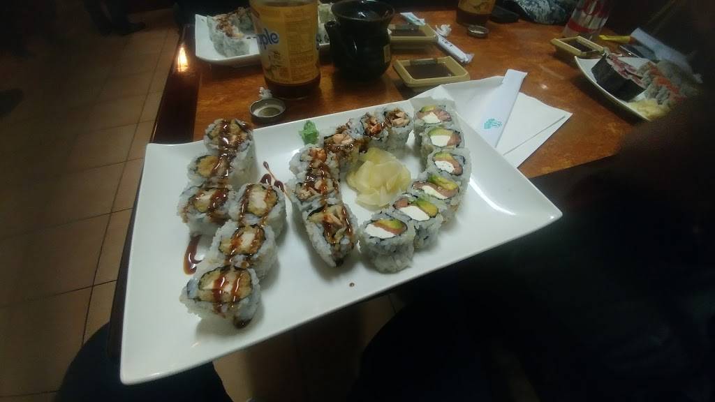 New Tokyo Sushi | restaurant | 162-16 Union Tpke, Jamaica, NY 11432, USA | 7185910333 OR +1 718-591-0333