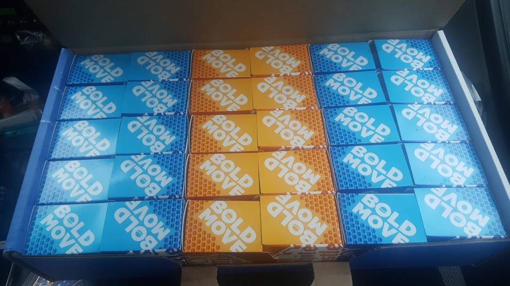 White Castle | restaurant | 27325 Ford Rd, Dearborn Heights, MI 48127, USA | 3132771273 OR +1 313-277-1273