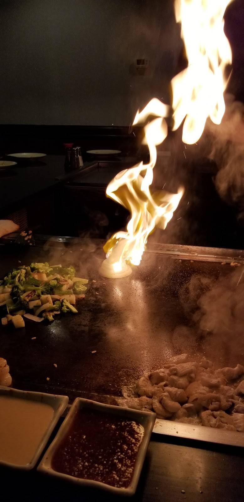 Kanpai Japanese Steak & Sushi | restaurant | 5303 Oaklawn Blvd, Hopewell, VA 23860, USA | 8045418853 OR +1 804-541-8853